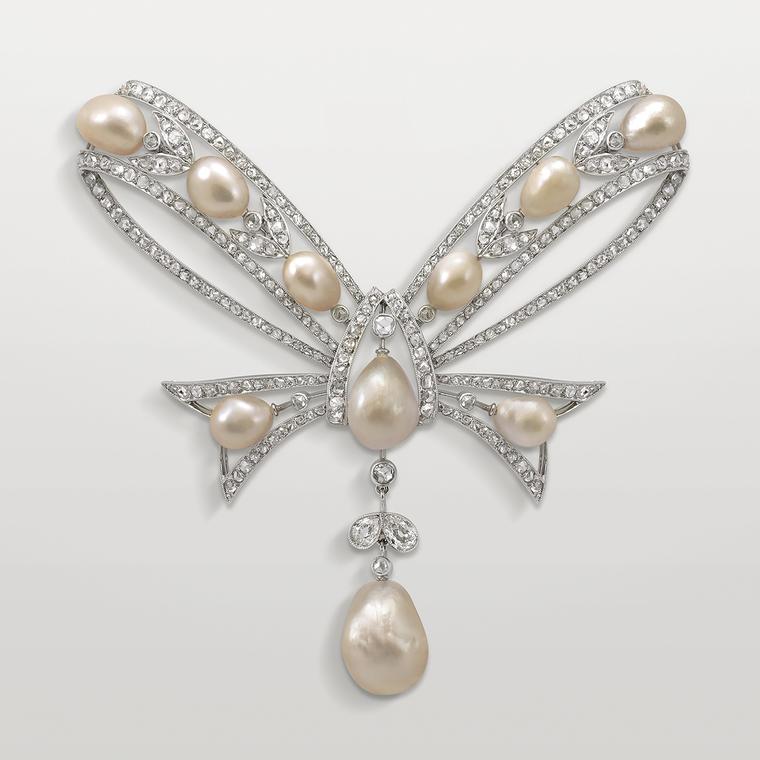 Chaumet brooch deals
