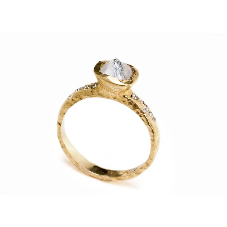 Diamond Octahedron ring in 14ct gold set with a rough diamond and polished diamond shoulders by Anouk Jewelry