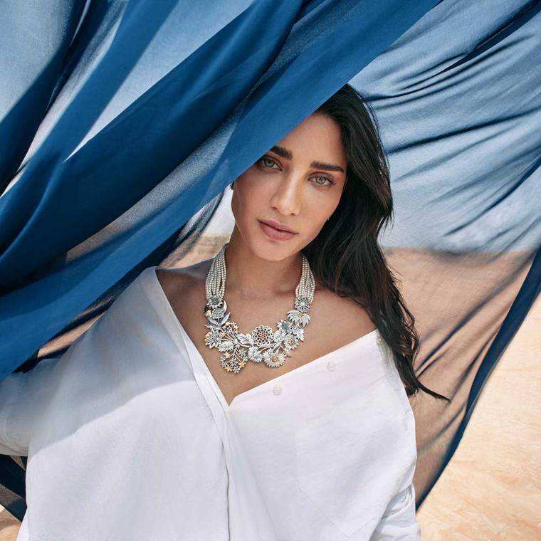Beaded Spring necklace on model Azza Fahmy Jewellery Wonders of Nature: Reimagined