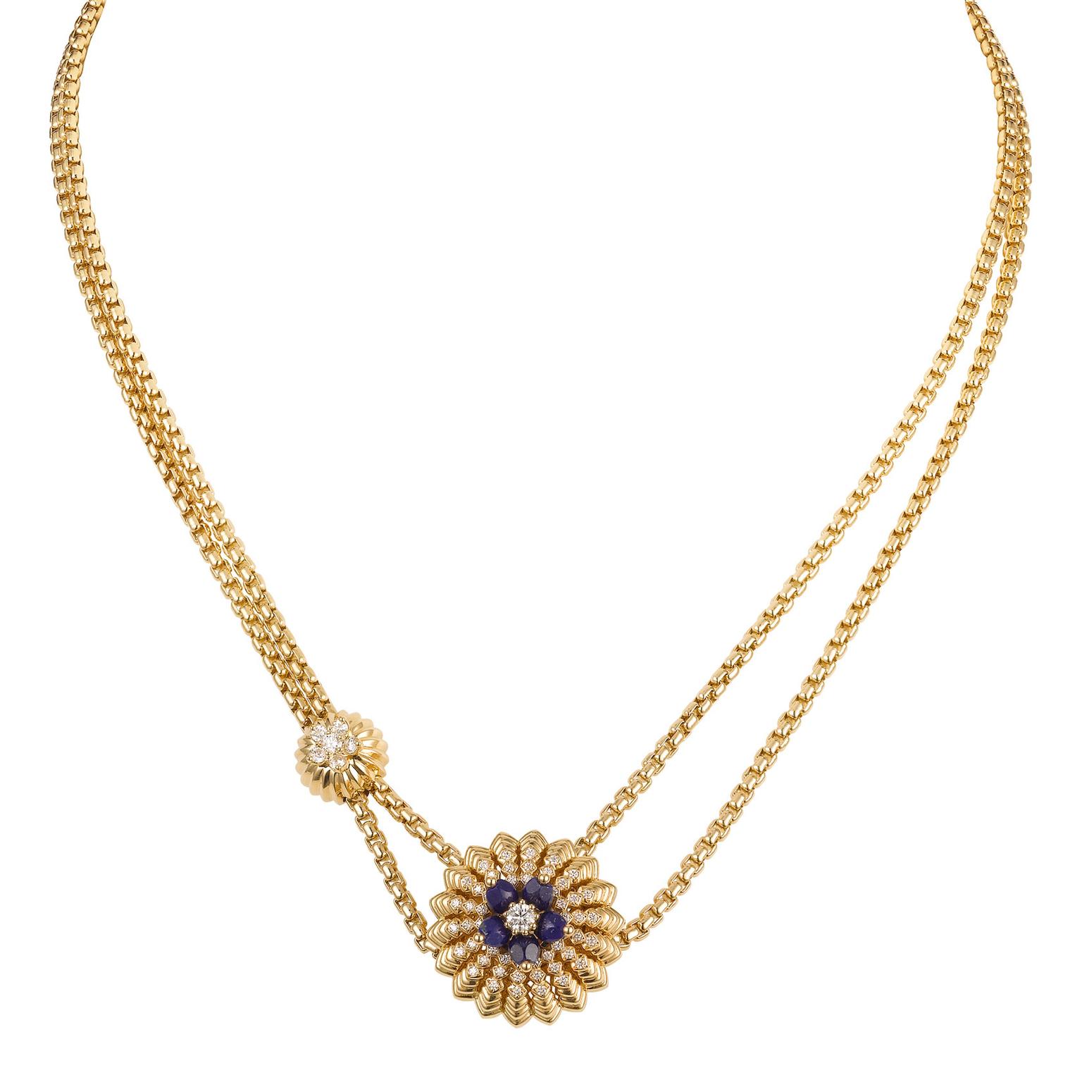 Cactus de Cartier yellow gold necklace with diamonds and lapis lazuli flowers