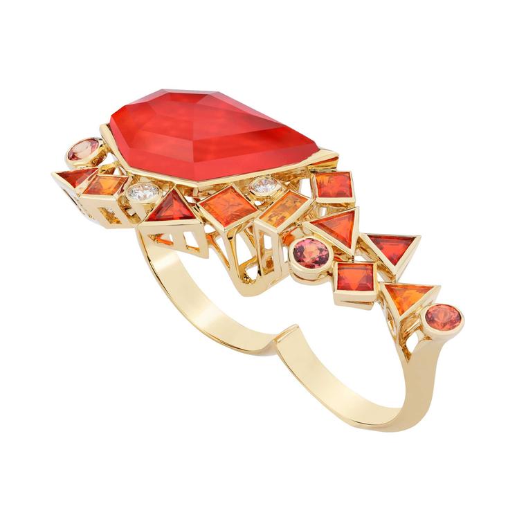 Rubover settings Stephen Webster Gold Struck Crystal Haze Two Finger Ring in yellow gold