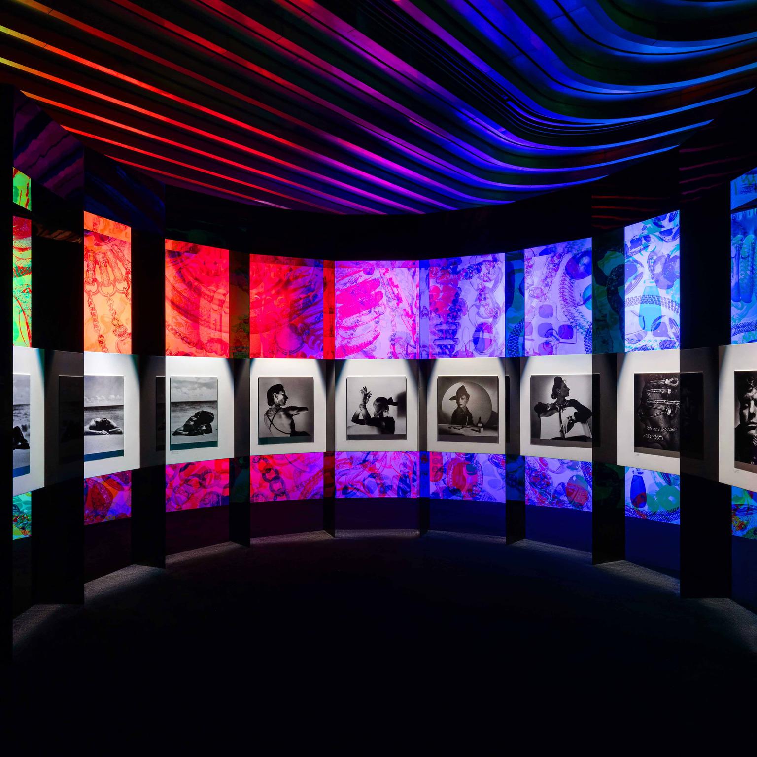 Art & Jewelry Pomellato Exhibition Shanghai Nov 2024  - posters display