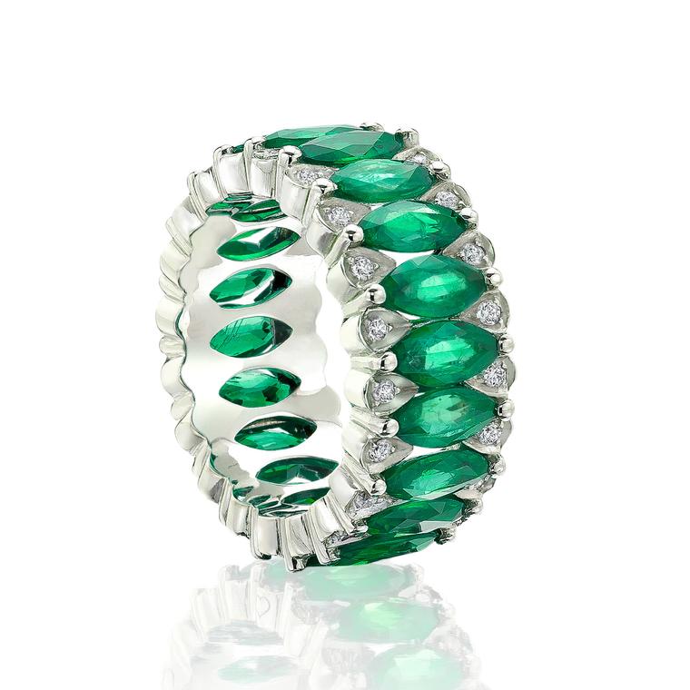 Amore emerald eternity band in white gold