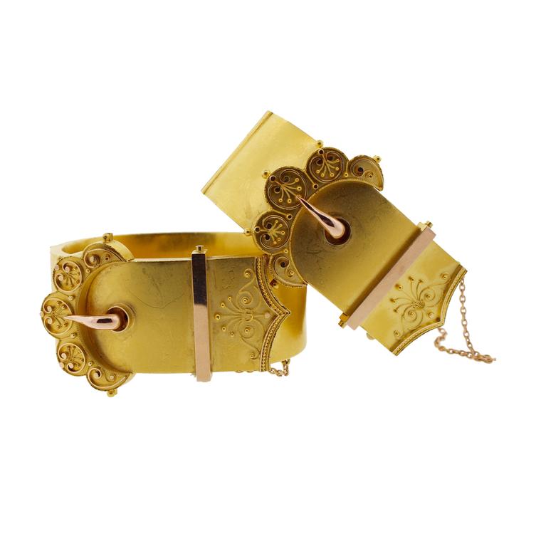 Victorian buckle bracelets in yellow gold