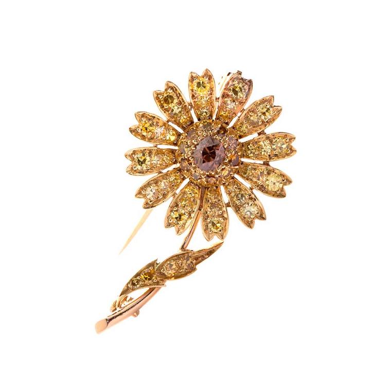 T.M.W Antiques yellow gold champagne and yellow diamond daisy brooch