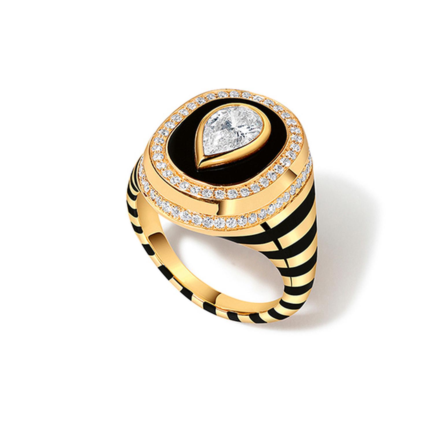Chapter 5 Lin Ruiyin:State Property Baret Signet Ring copy