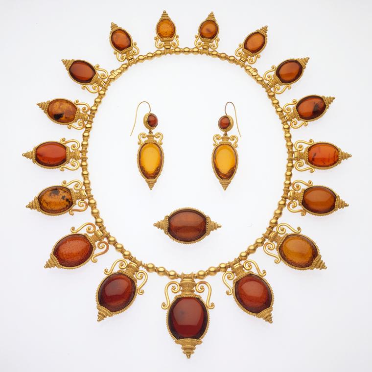 Castellani necklace, brooch and earrings in the archaeological revival style, circa 1880