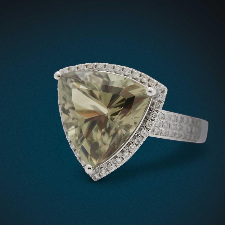 David Jerome Collection sparkling champagne-coloured Zultanite and diamond-set ring 