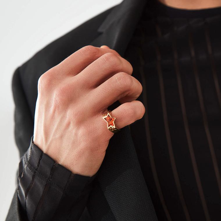 Rockstar Pinky ring by Stephen Webster on model