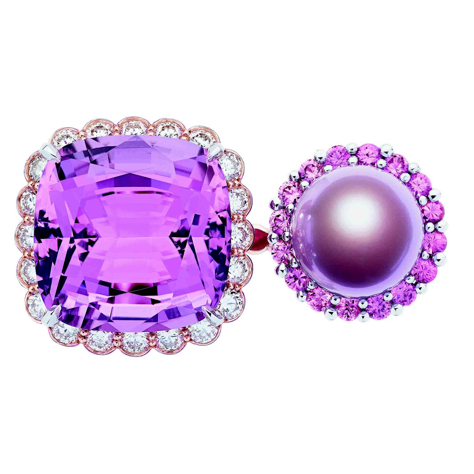 Dior et Moi high jewellery ring with a purple pearl