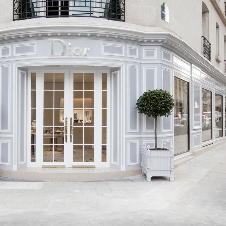 Dior has a new address on avenue Montaigne