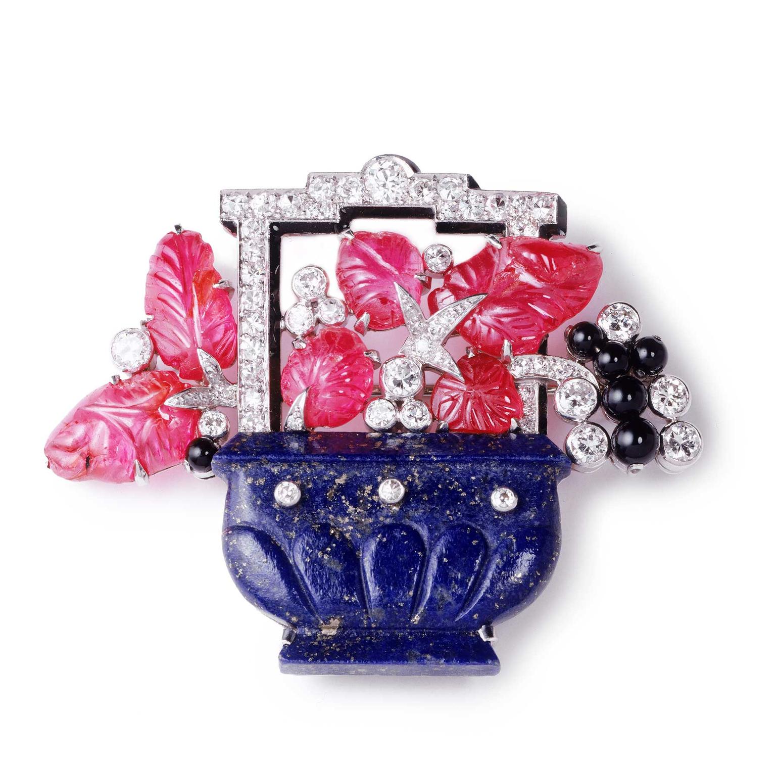 Cartier Collection lapis lazuli Chinese vase brooch, 1927