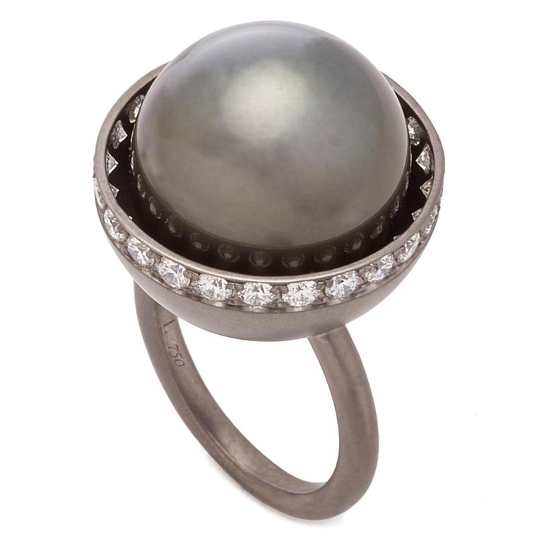 Mr Lieou pearl ring