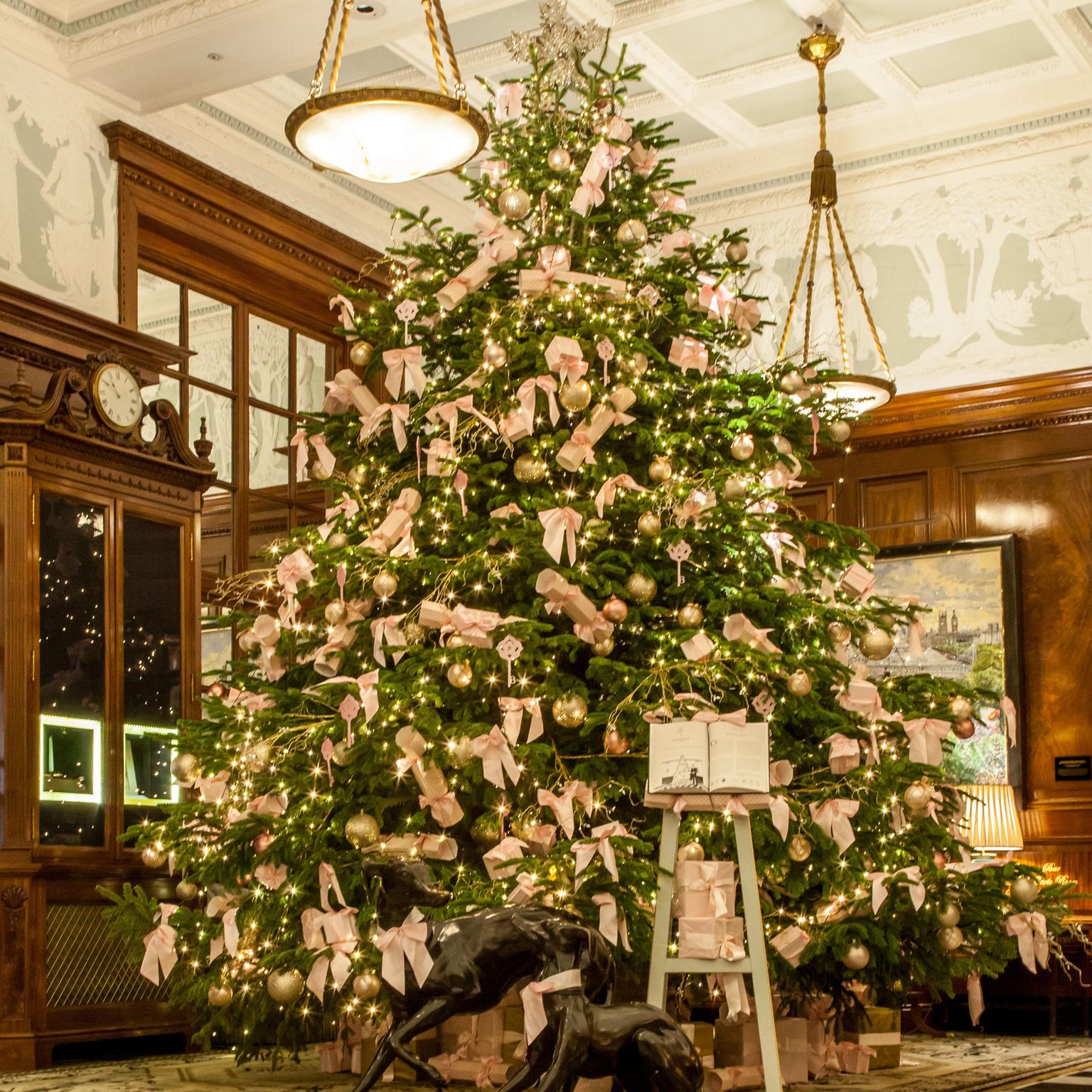 The Savoy Christmas Tree by Boodles 2015