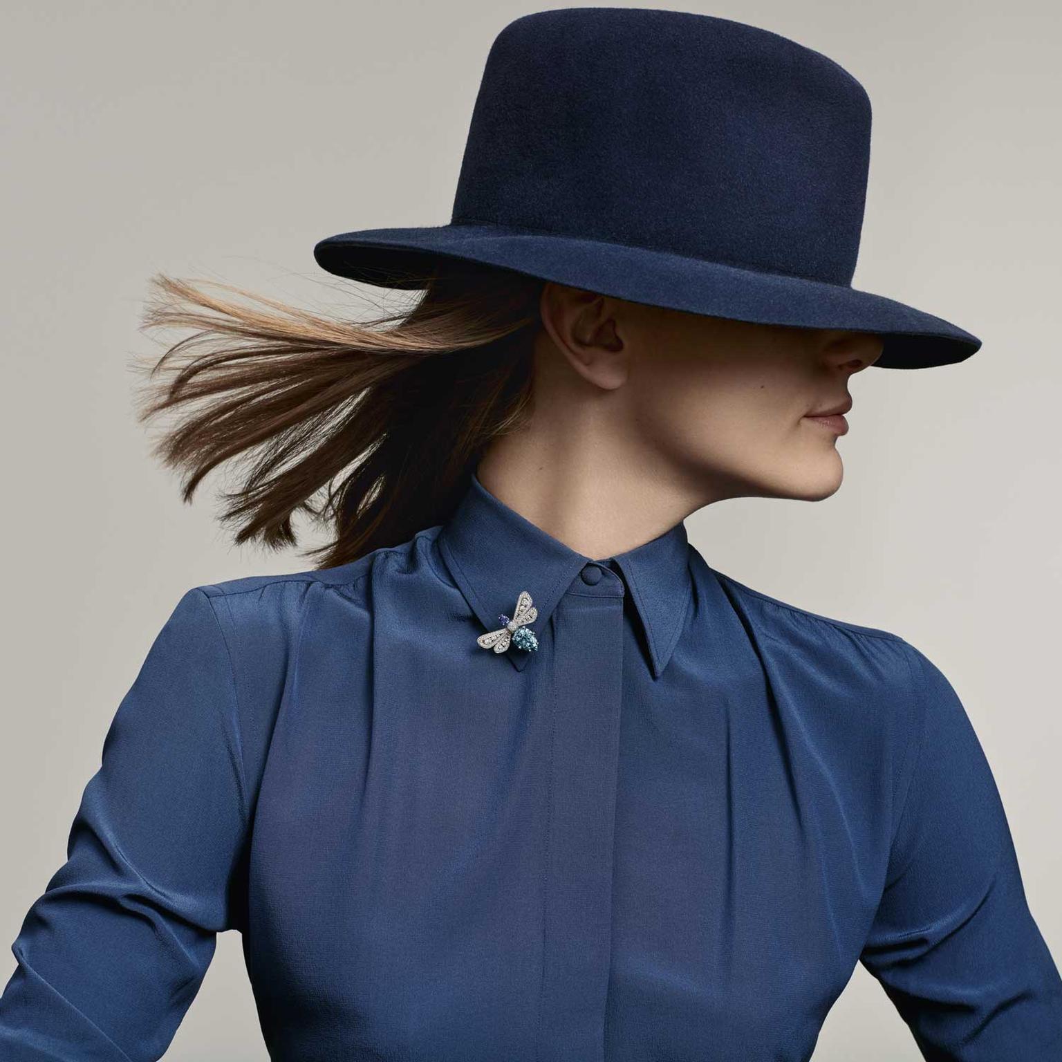 Chaumet brooch online