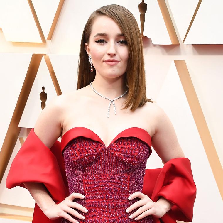 Kaitlyn Dever Oscars 2020 wearing Harry Winston