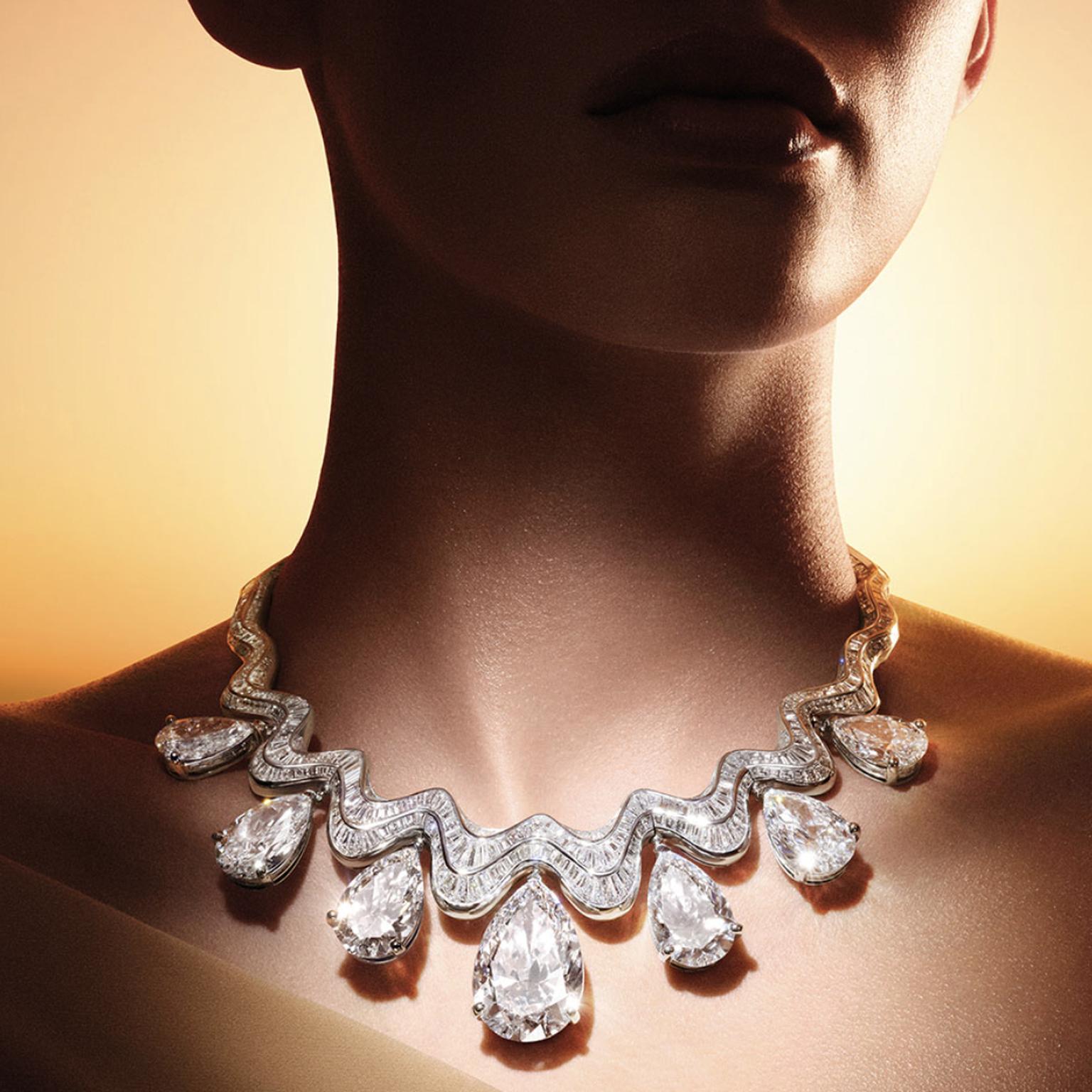 Serpenti diamond necklace on sale