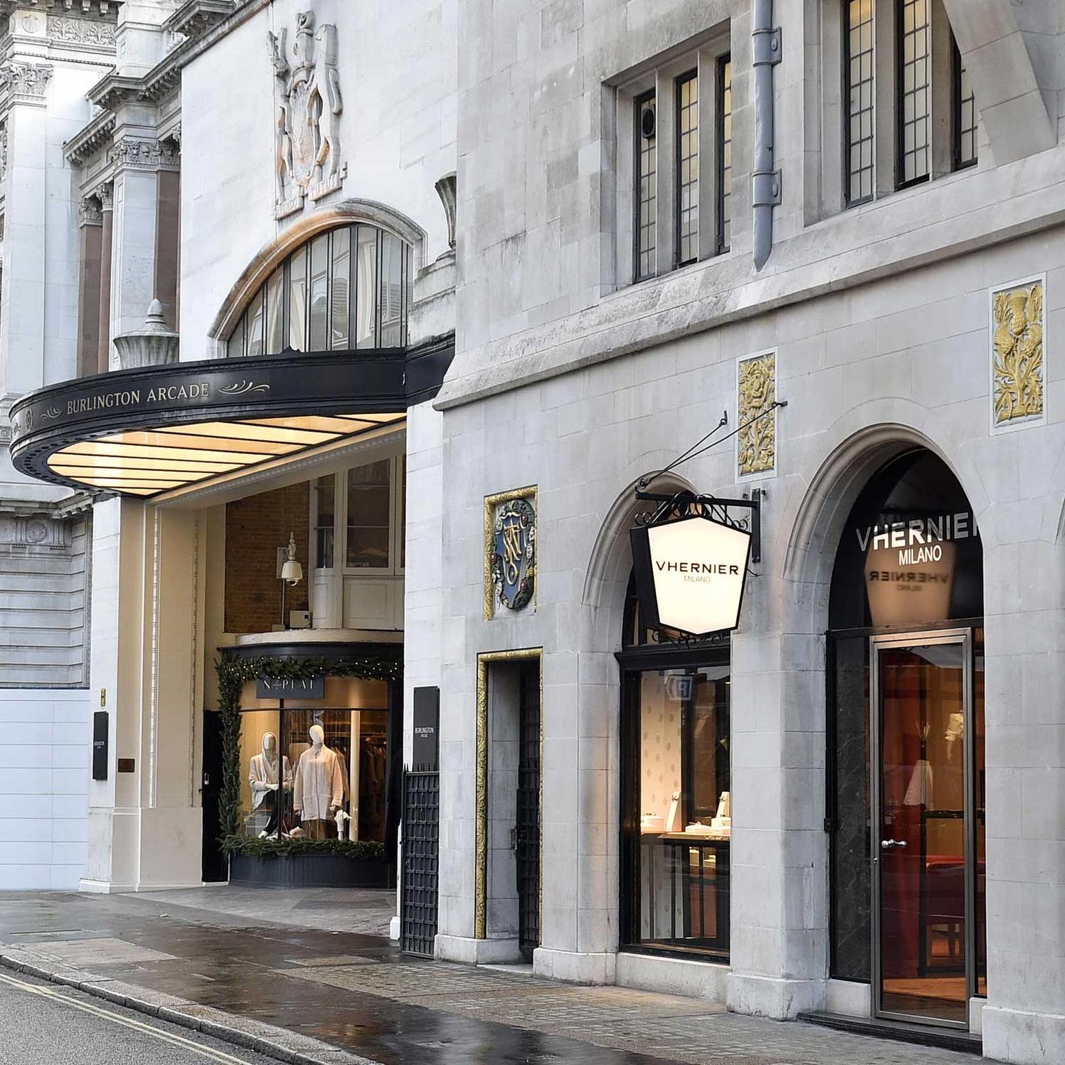 Vhernier boutique London exterior