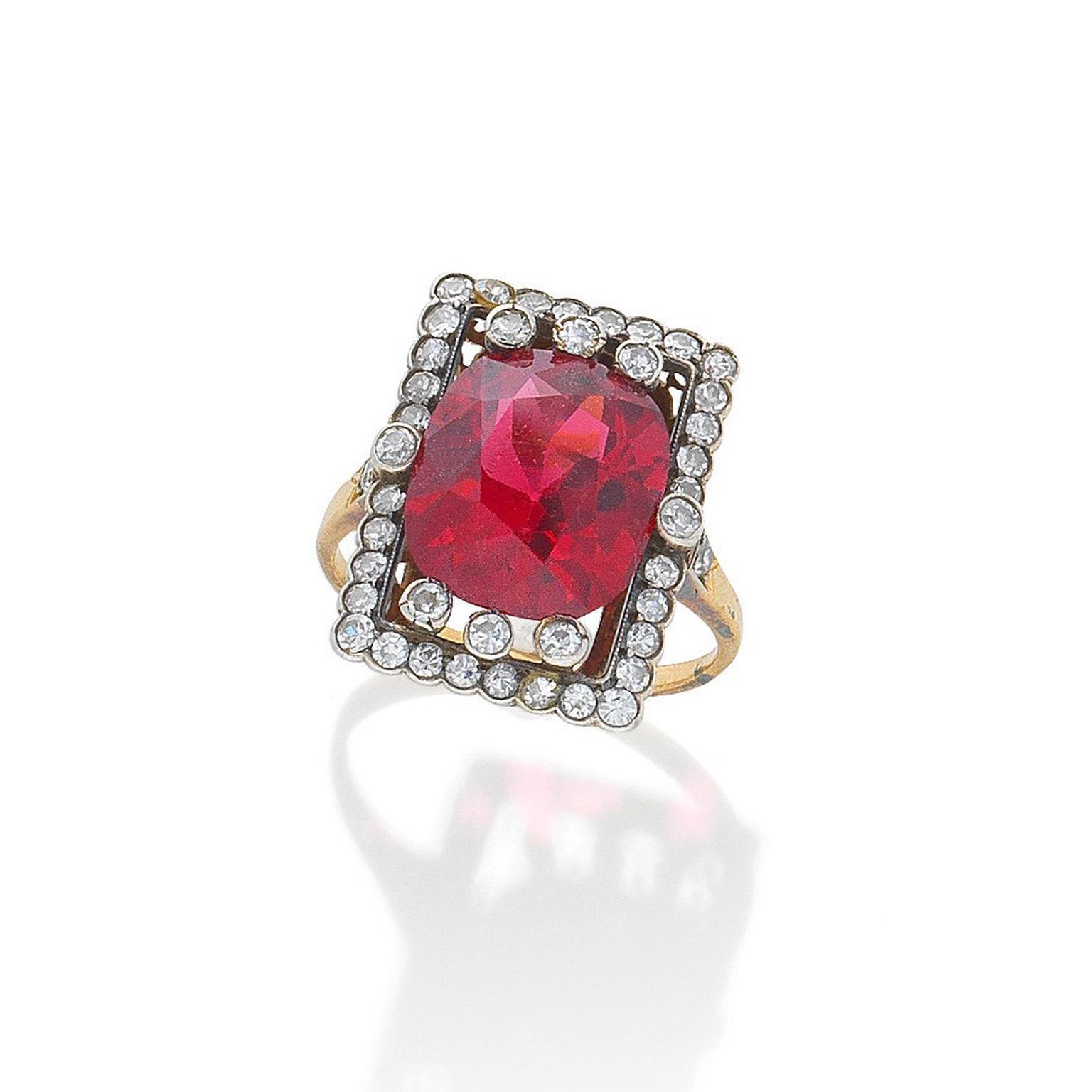 A spinel and diamond ring, circa 1890 auctionned by Bonhams - Lot 26