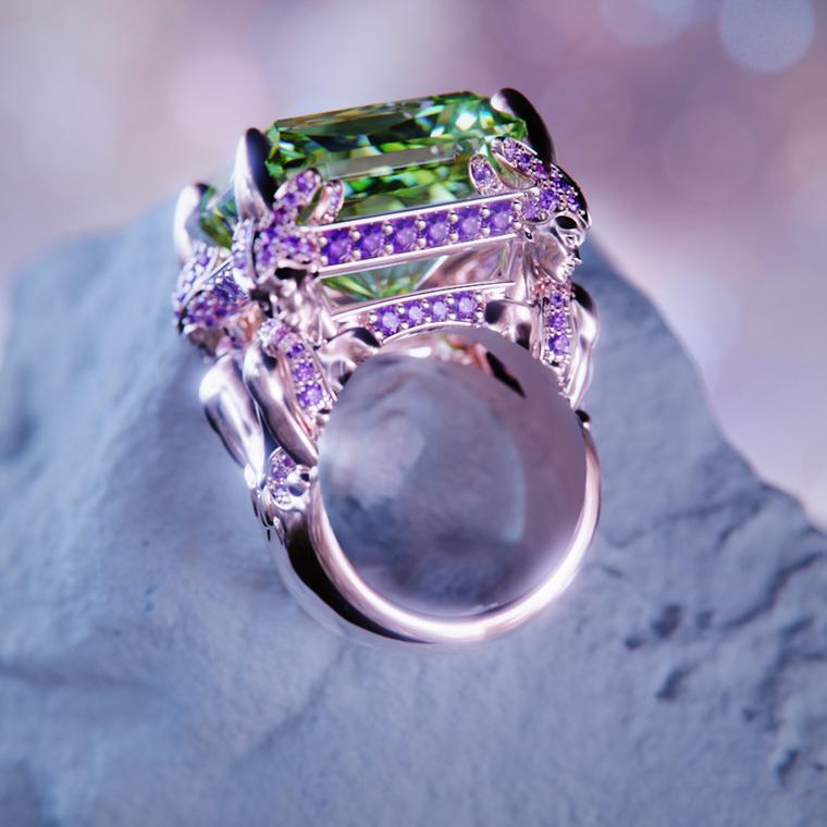 Cocktail ring by Solitaire Jewellery x Alex Armen 