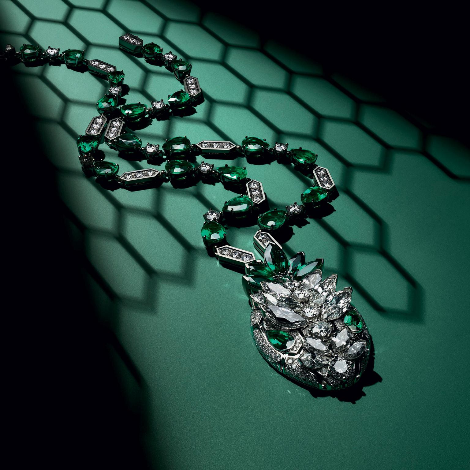 Bulgari Serpenti Seduttori necklace press release photograph 