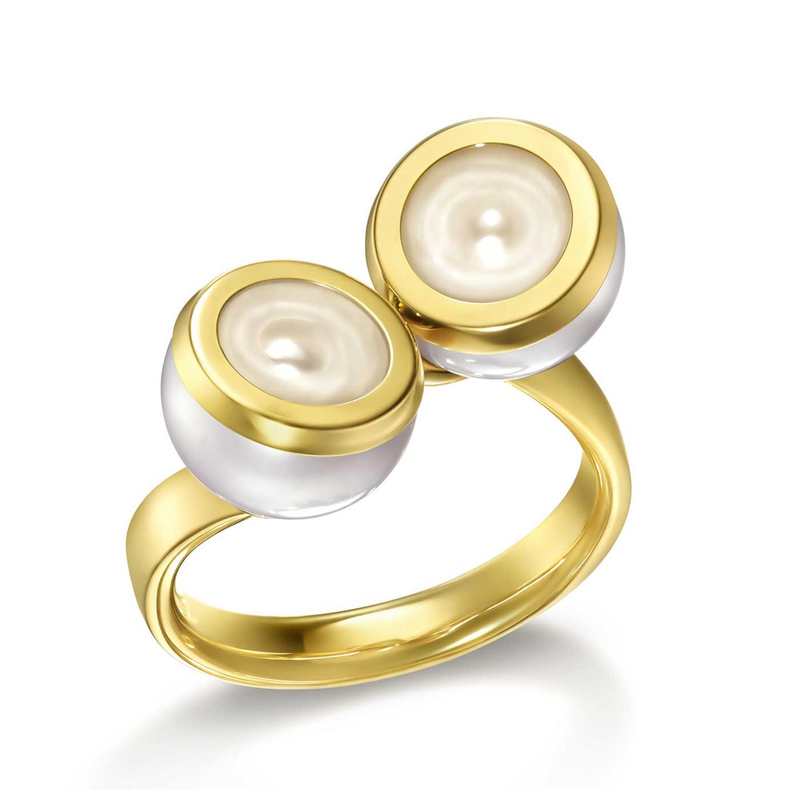 M/G TASAKI Sliced Bezel two pearl ring white background