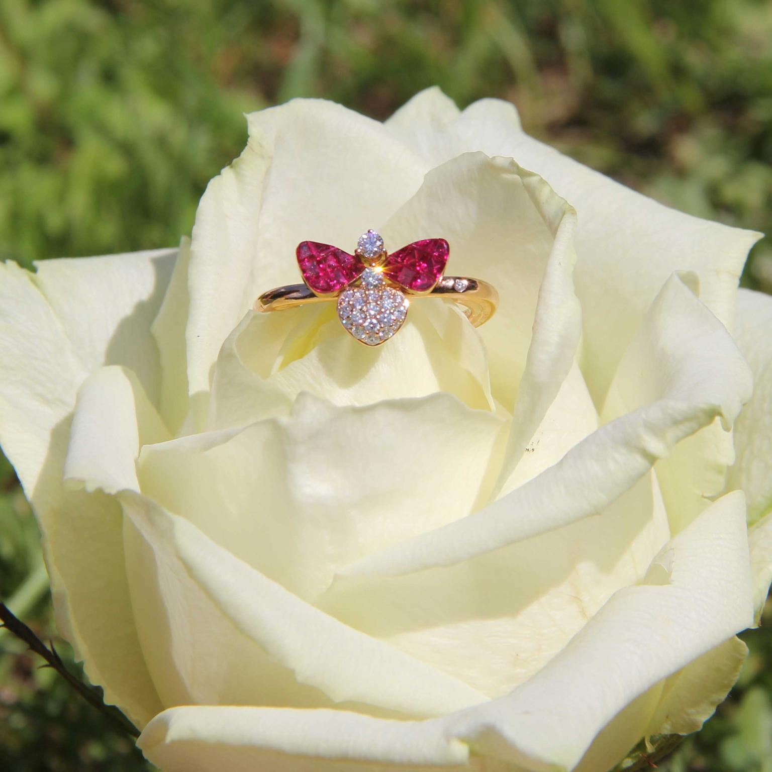 Stenzhorn Bee Mine gemstone ring