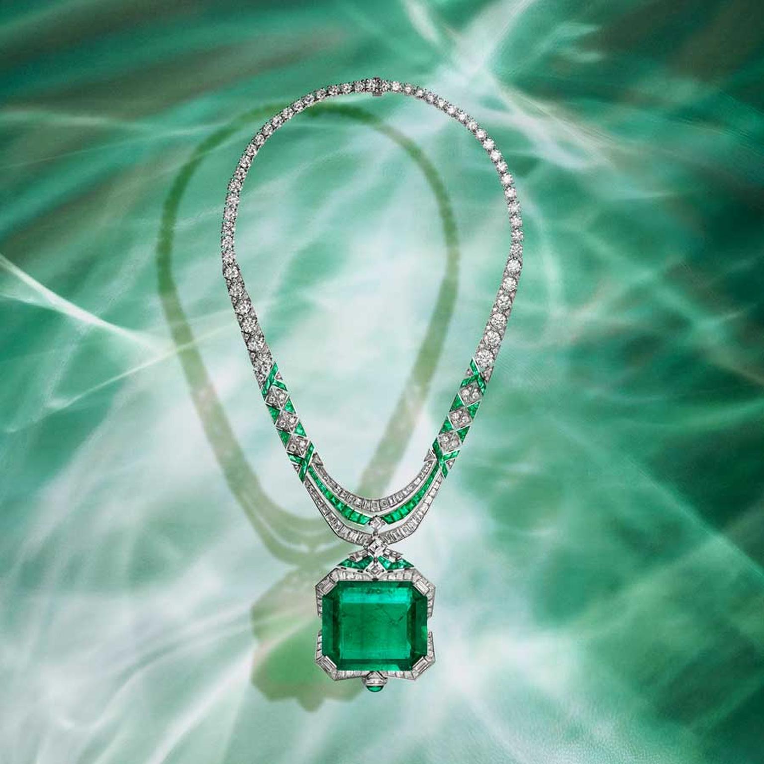 Bvlgari Polychroma Magnus Emerald necklace