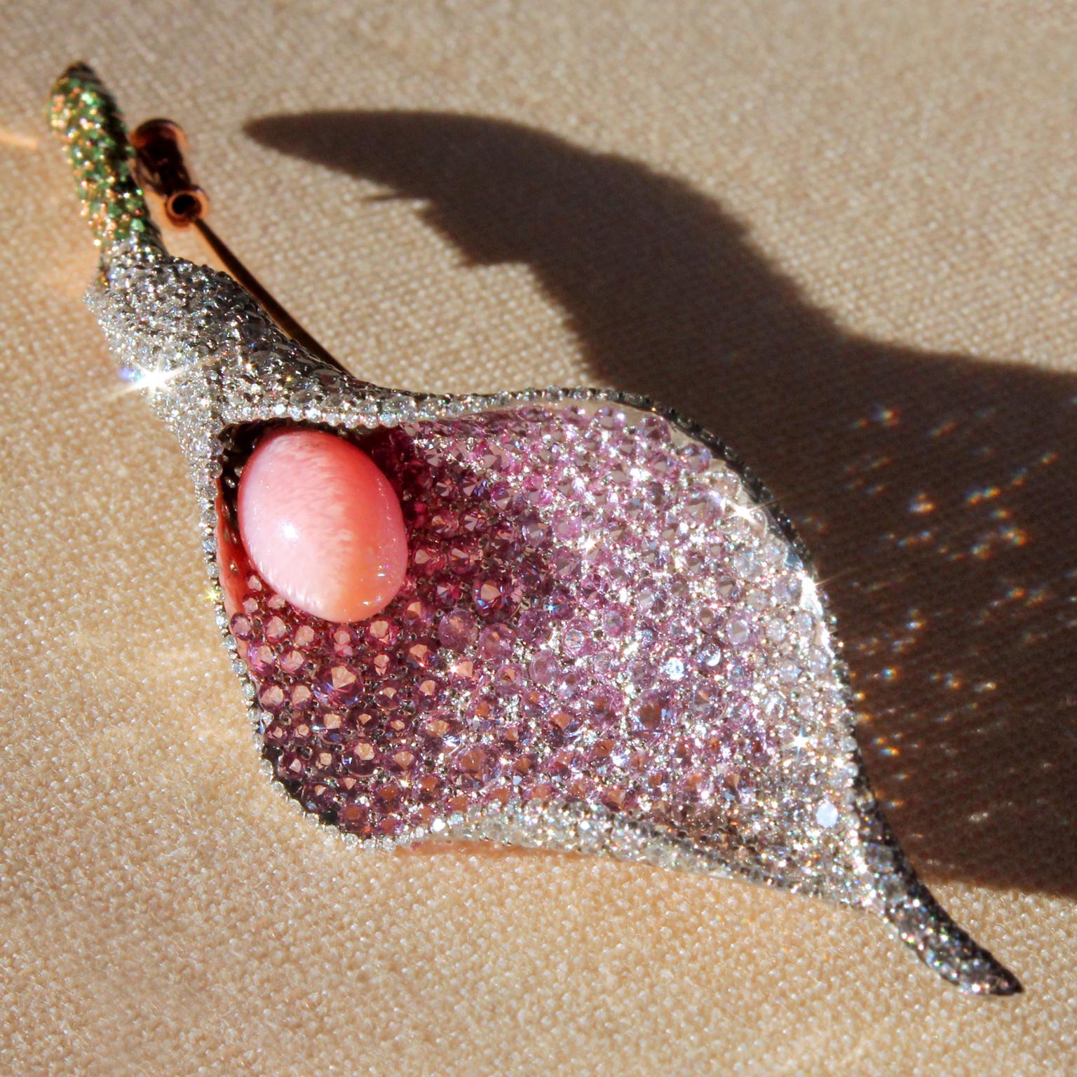 AENEA Calla Lily brooch