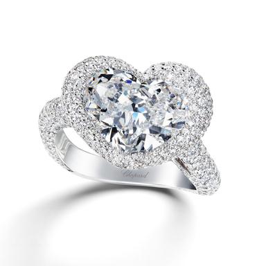 Diamond twist solitaire engagement ring | Chopard | The Jewellery Editor