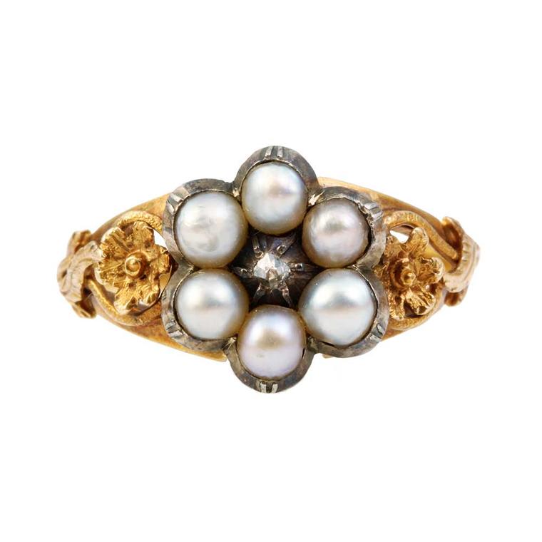 Bell and Bird pearl ring with a diamond and gold forget-me-nots