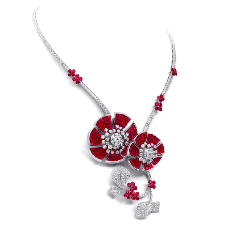 Stenzhorn La Moselle high jewellery necklace side view