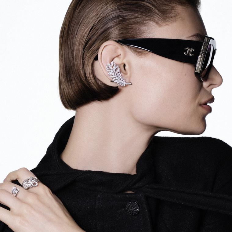 Plume de Chanel earrings