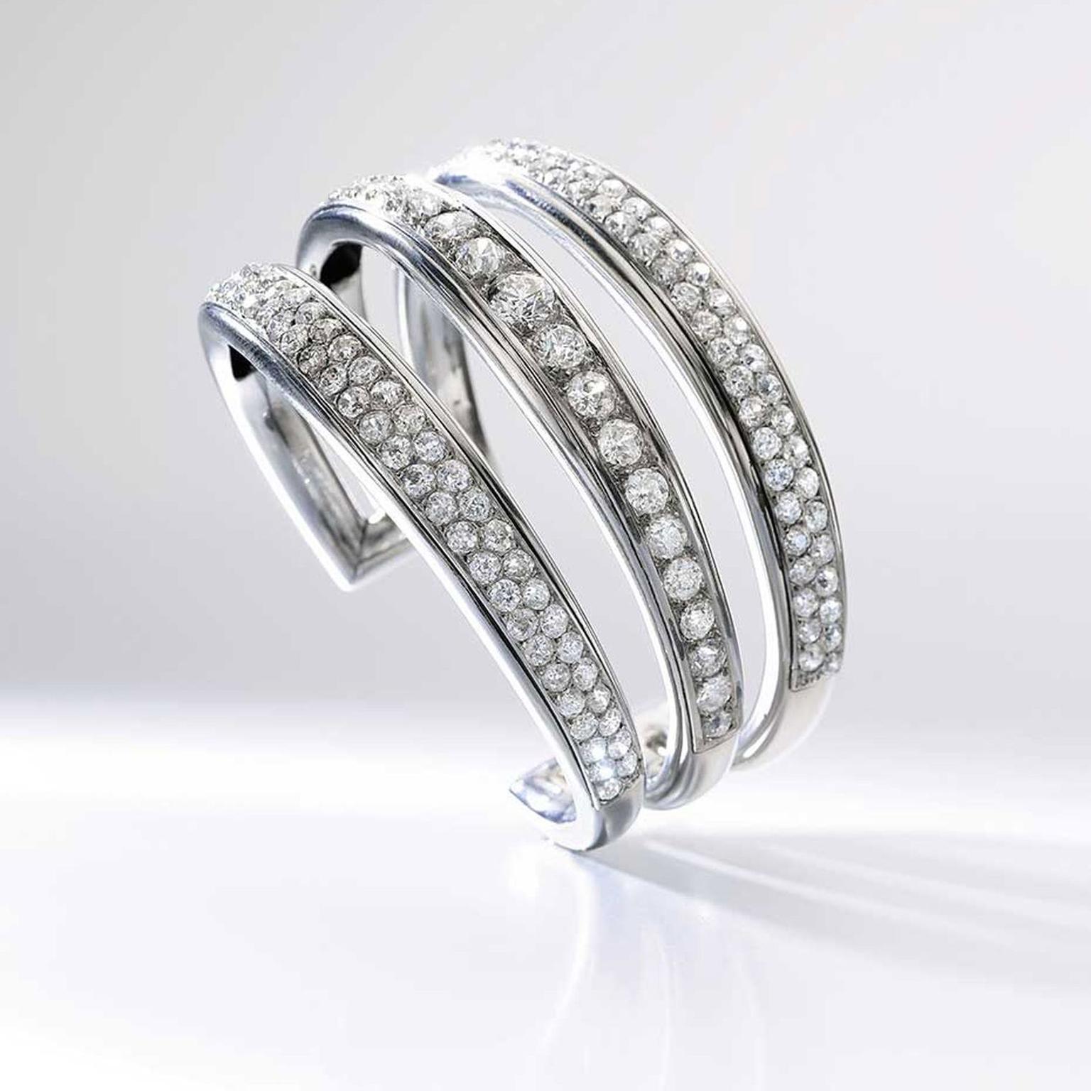 Suzanne Belperron diamond Mon bracelet. Sold for CHF 916,850 (estimate: CHF 37,000 - 50,000)
