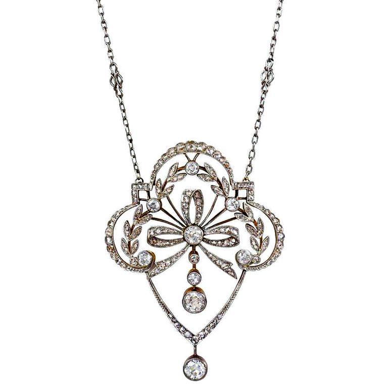 Kentshire lavalier vintage necklace