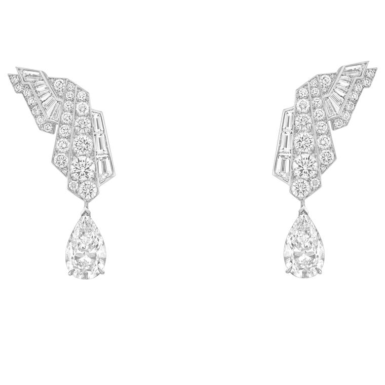 Van Cleef & Arpels Merveilles d'émeraudes earrings diamonds