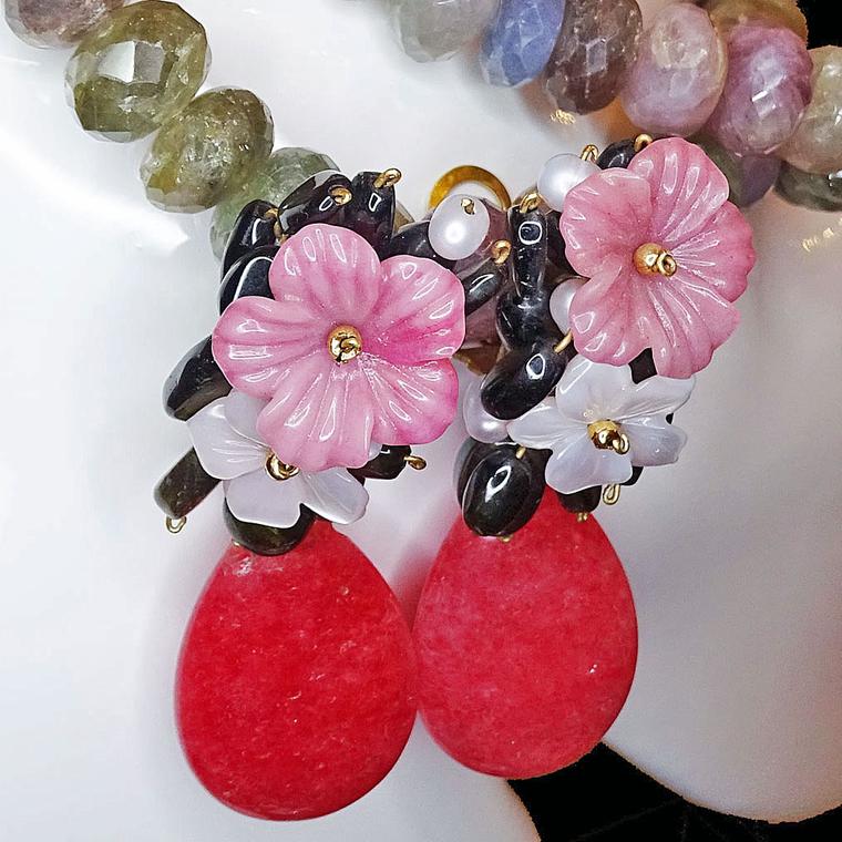 Fariña y Almuzara flower earrings