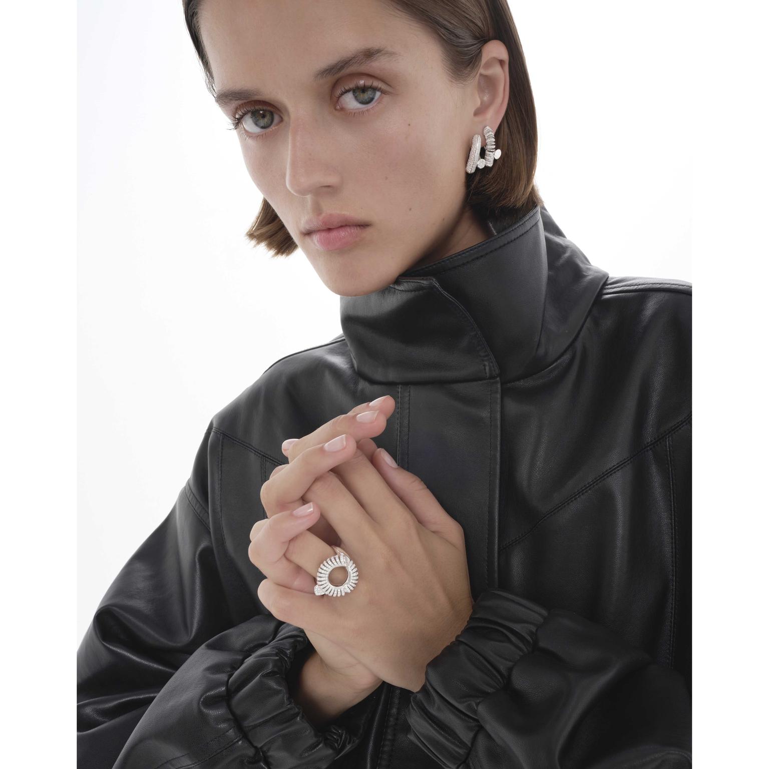 Tabayer jewels on model