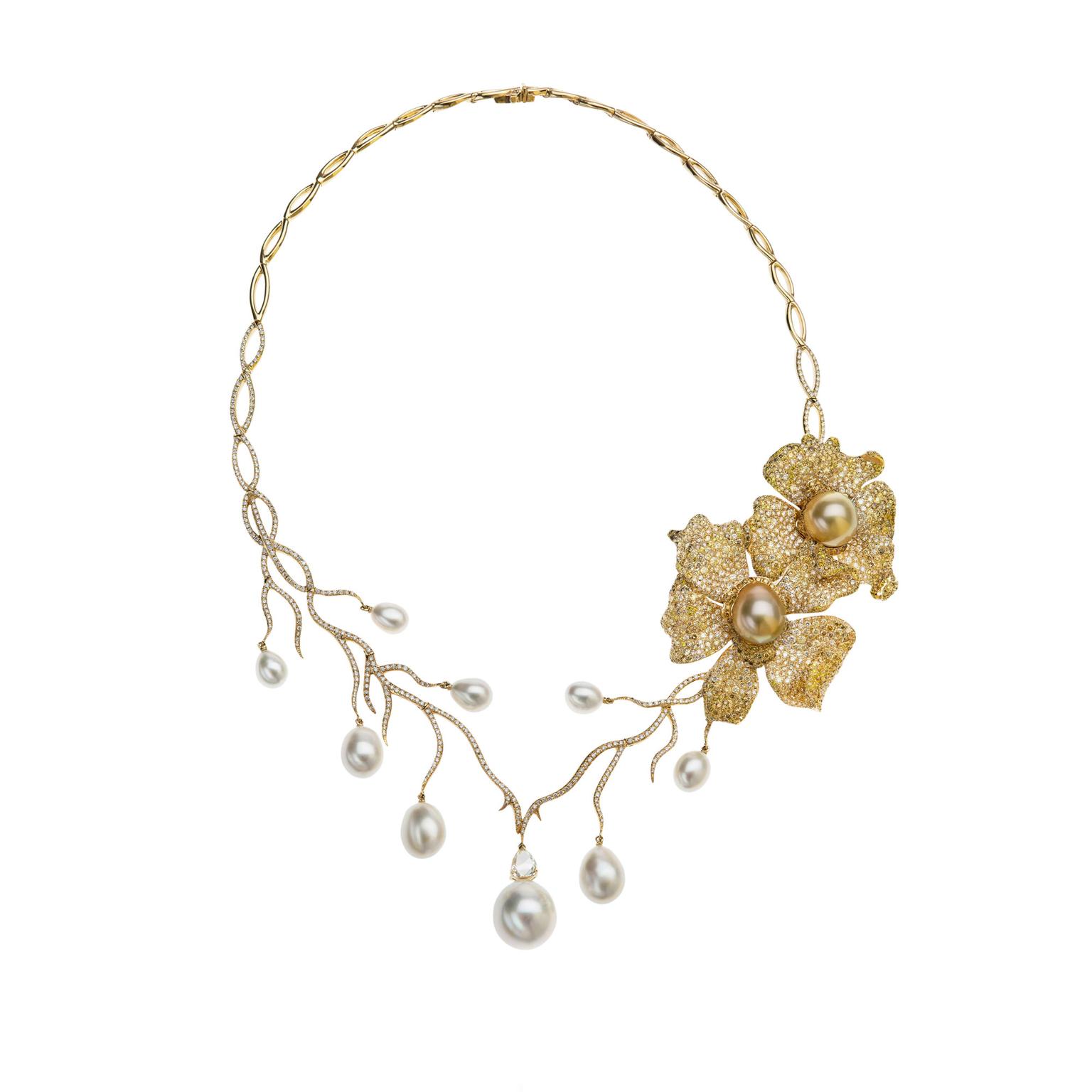 Autore Orange Blossom pearl necklace