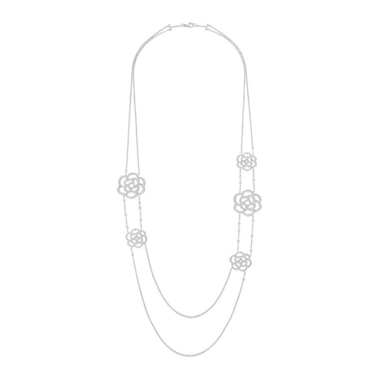 Chanel Sautoir Camélia necklace