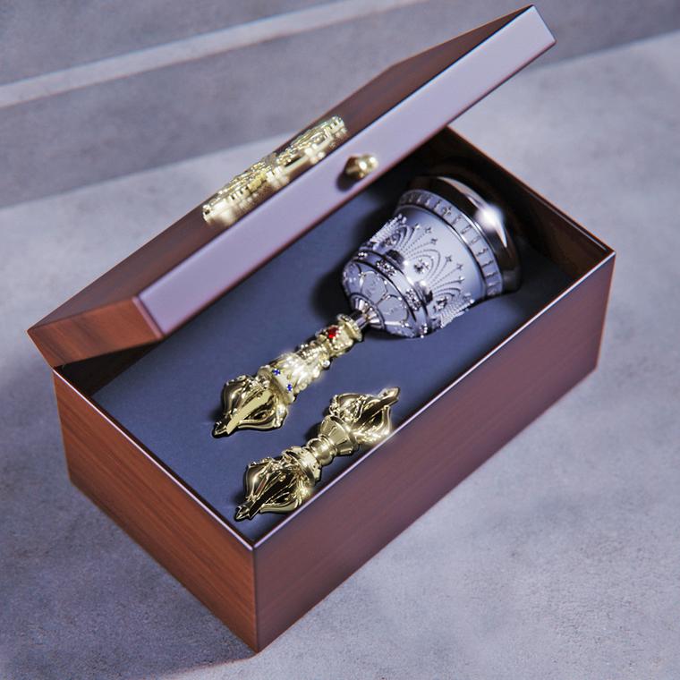 Recreaction of an ancient buddhist bell designed by Solitaire x Alex Armen