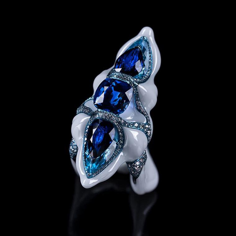 Porcelaine ring by Wallace Chan