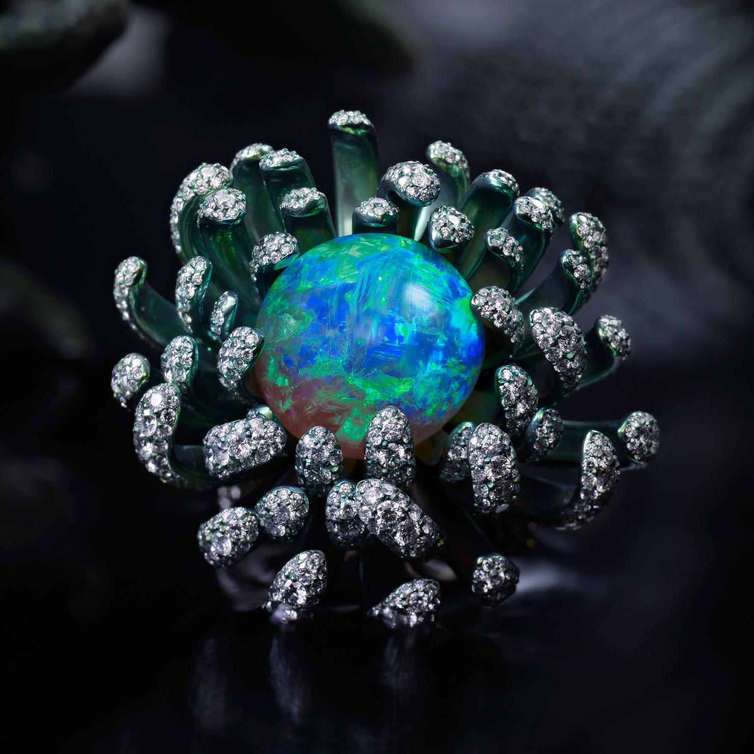 Fleurs d'Opales 14ct white opal ring, Chopard