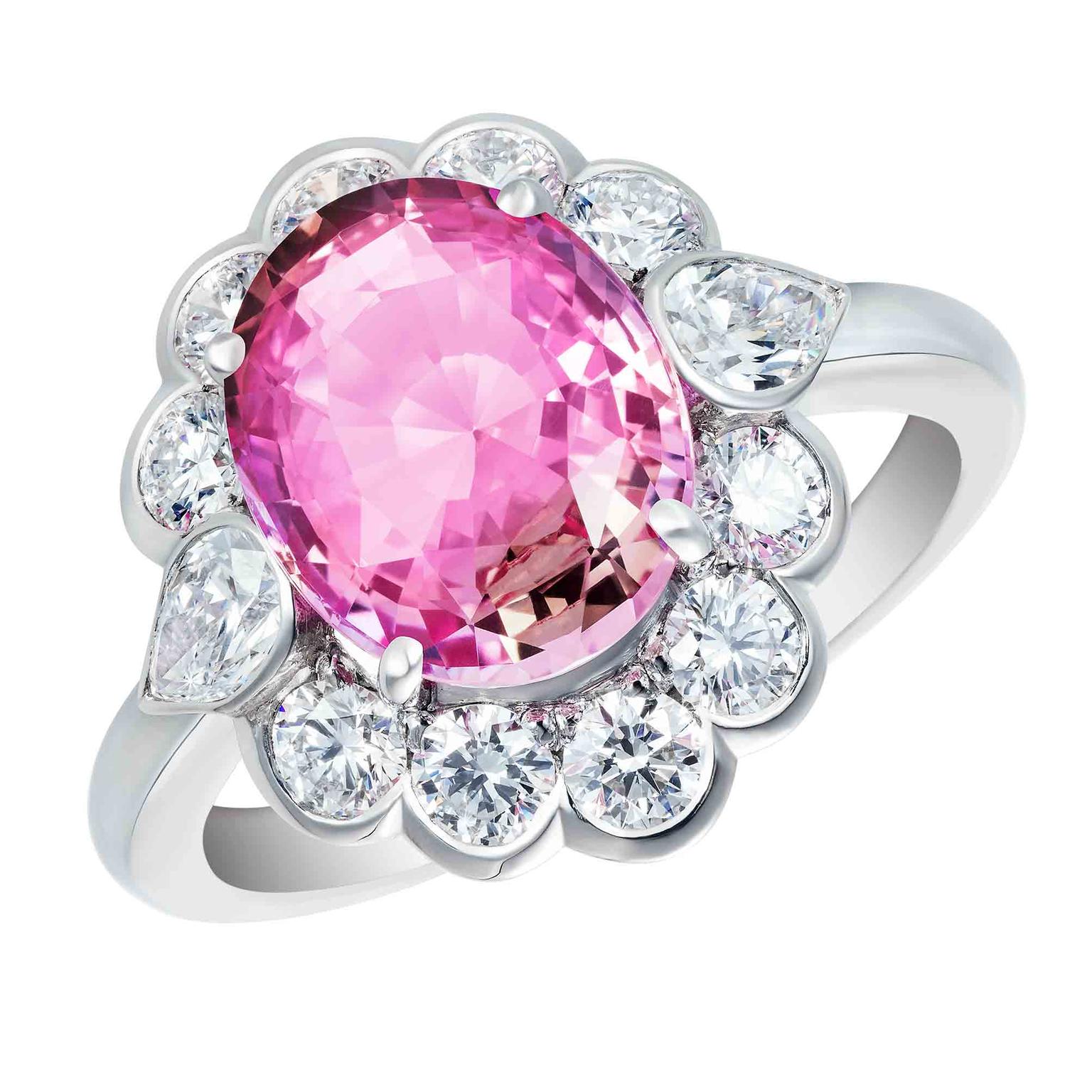 Hirsh 4.05 carats padparadscha sapphire ring