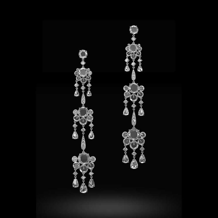 Carnet Illuminate chandelier diamond earrings