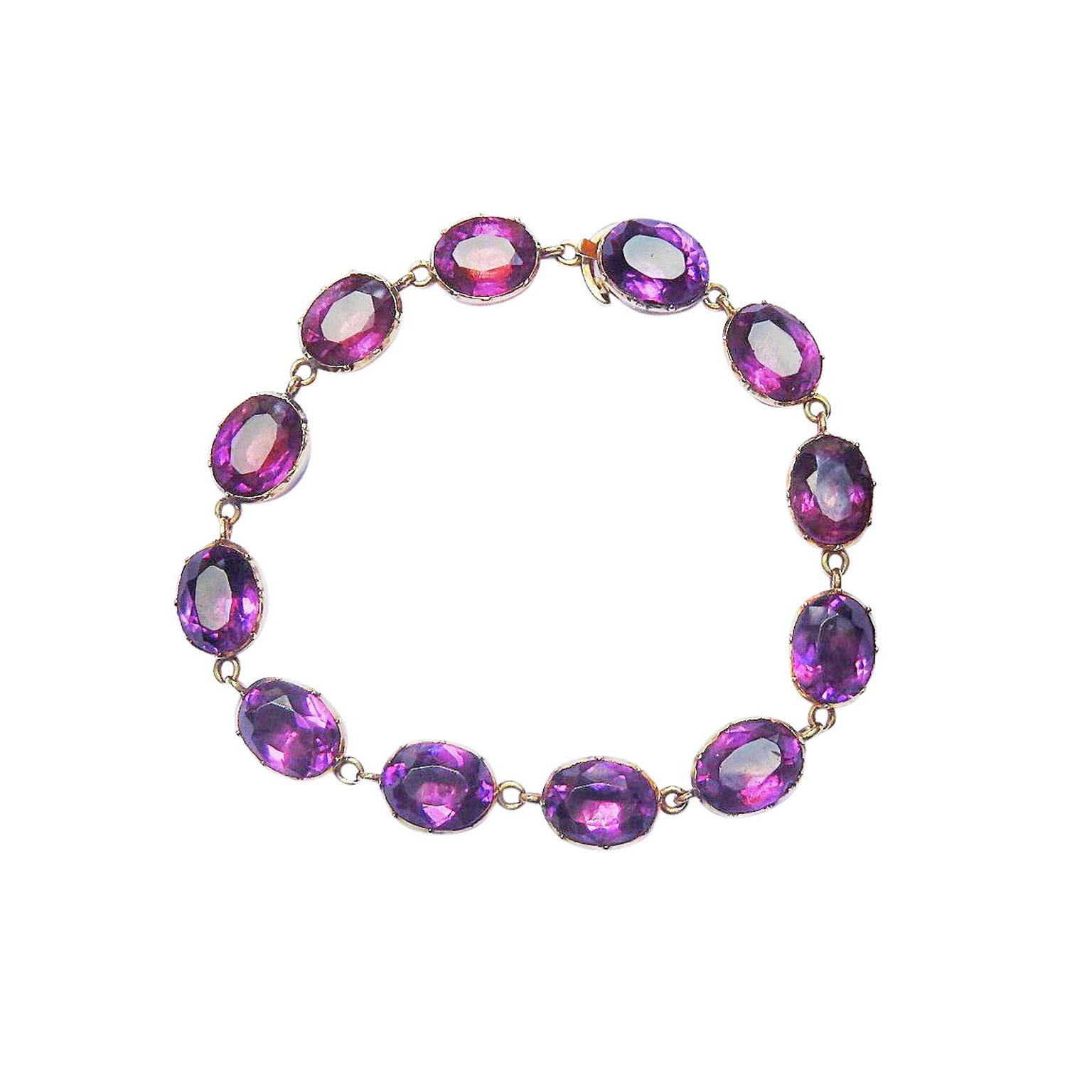 Asethetic Engineering paste bracelet
