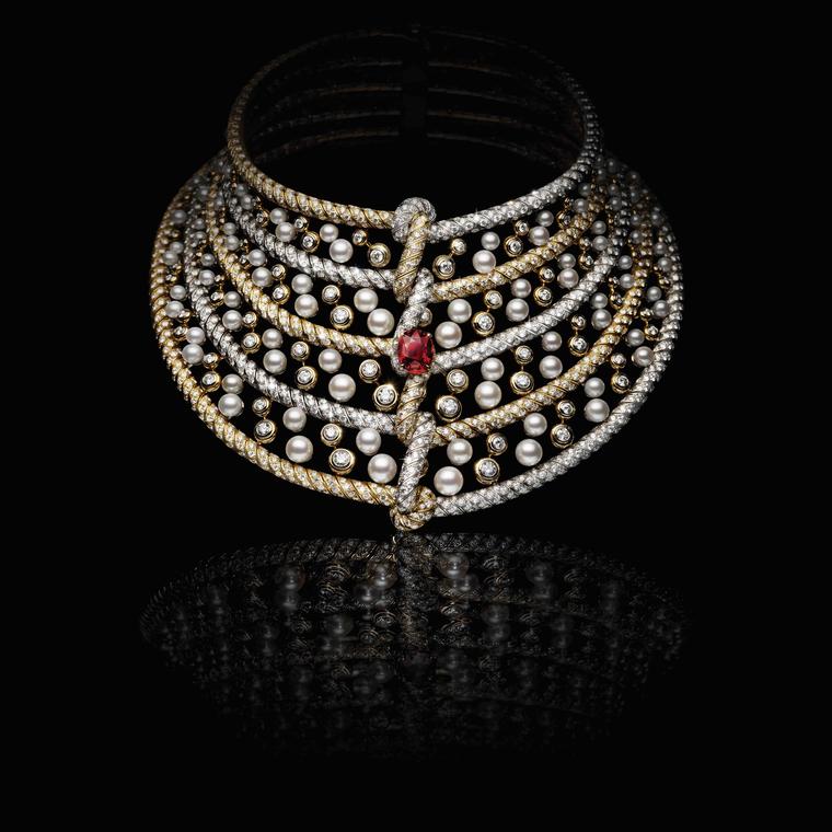 Connection necklace by Louis Vuitton 
