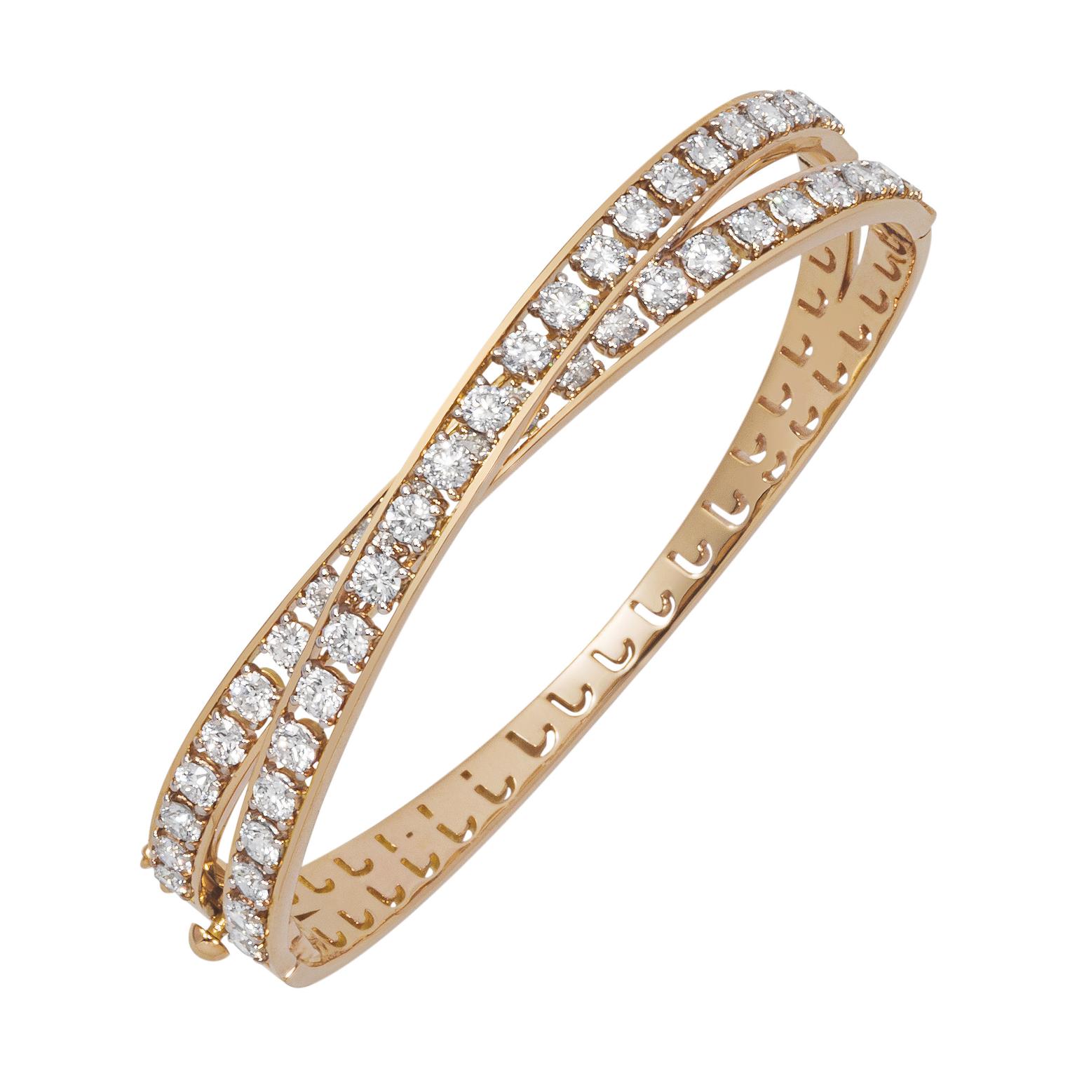 Nour By Jahan, bangle from the Kiss Collection