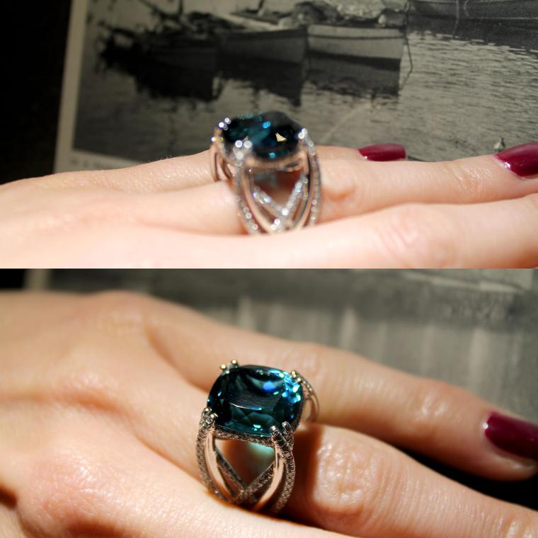 Lorenz Baumer petrol-blue tourmaline ring