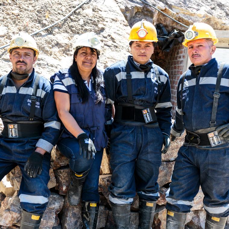 Miners at la llanada 